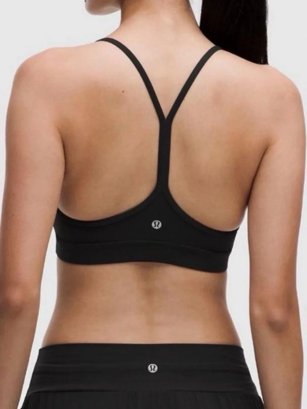lululemon athletica Black Flow Y Nulu Bra. Low Support A-C Cup — Size 4
